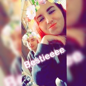 Meet your Posher, Alyssa june